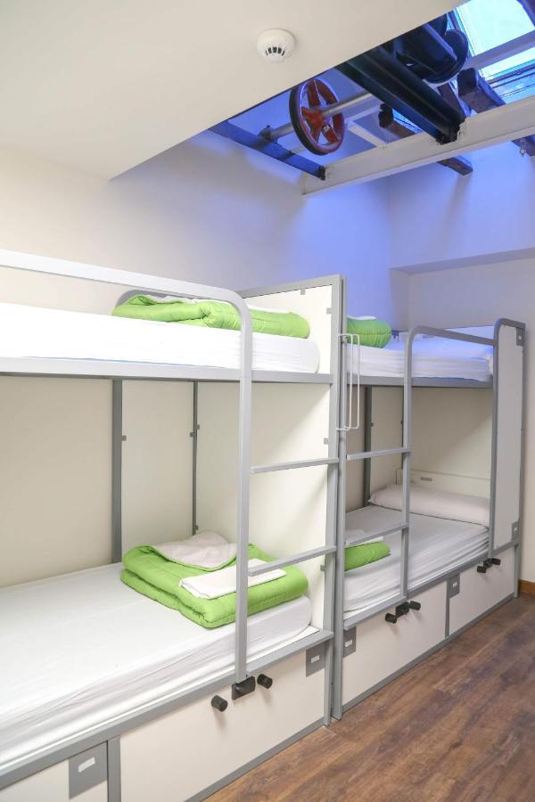Cats Hostel Madrid Sol Ngoại thất bức ảnh