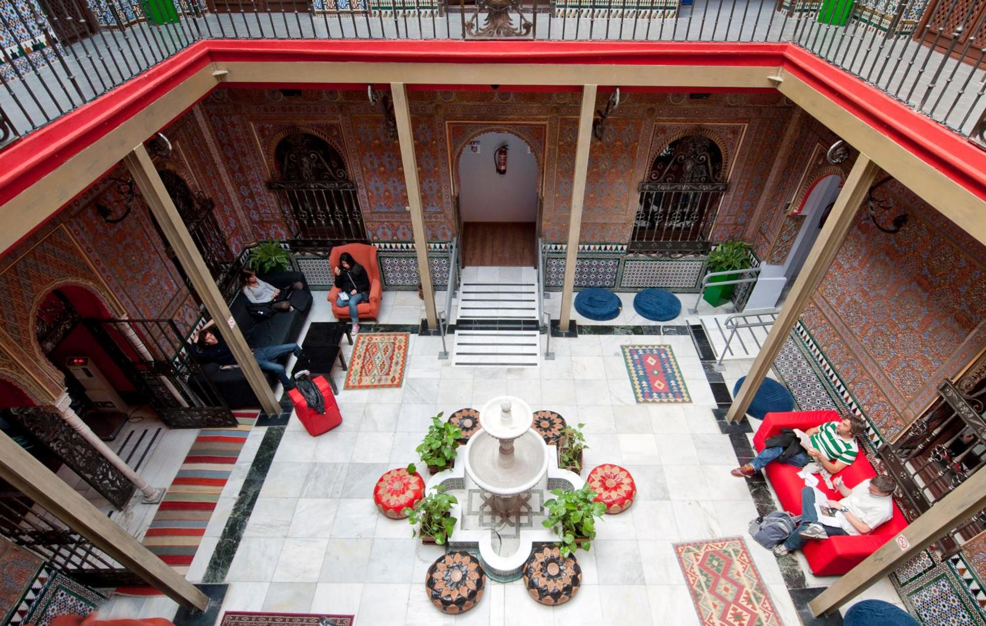 Cats Hostel Madrid Sol Ngoại thất bức ảnh